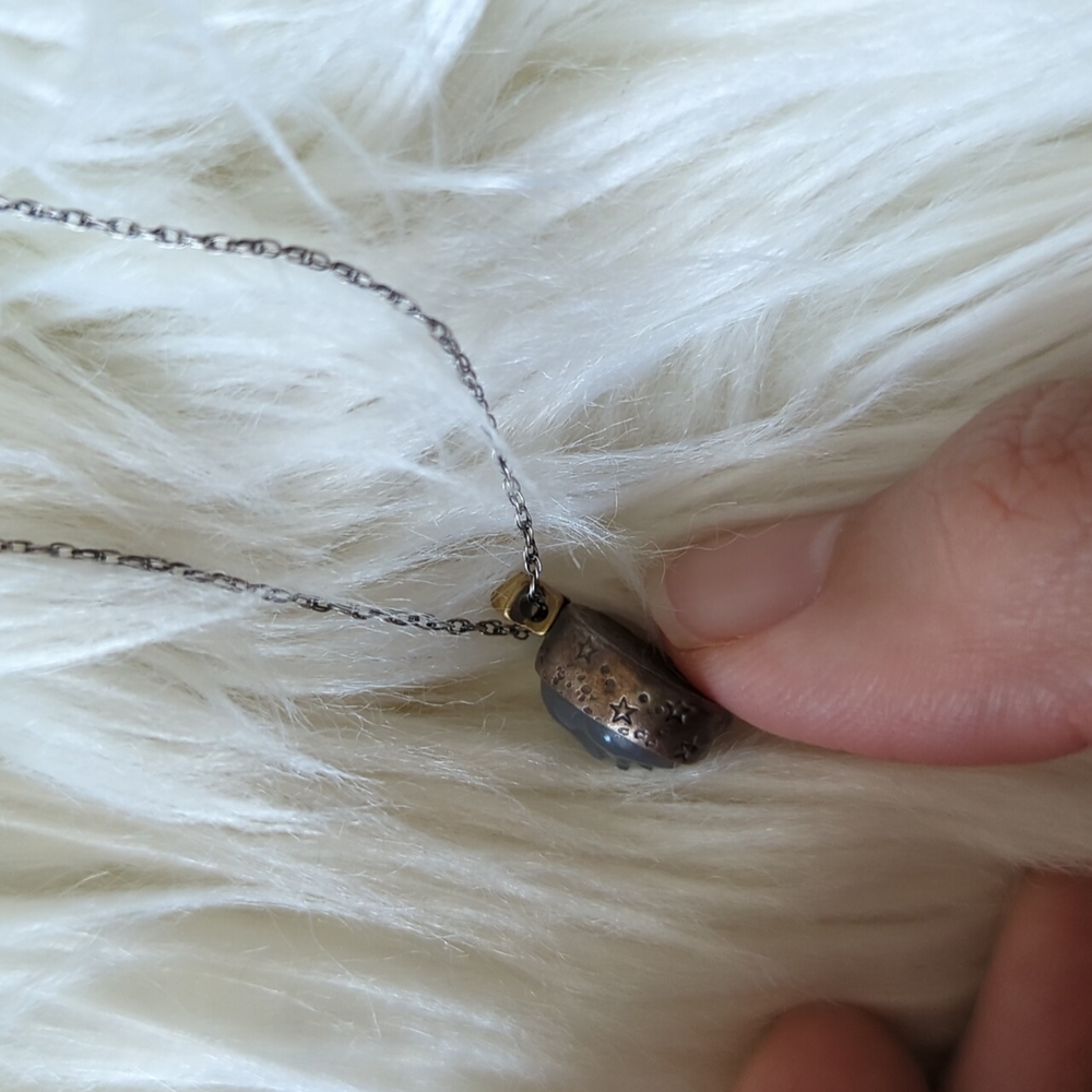 Moon Face Pendant Necklace - Picture 2 of 4